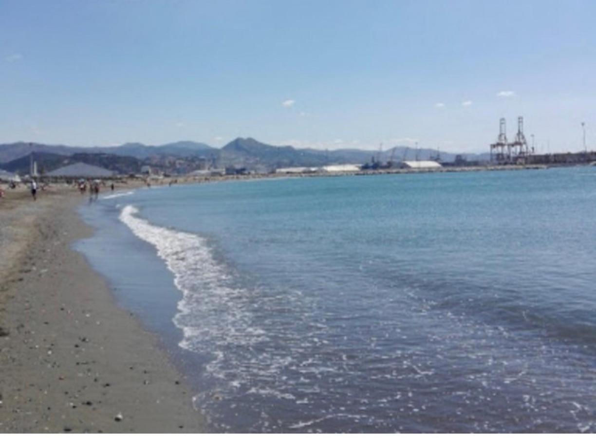 Love Rent4 Malaga Pacifico Ngoại thất bức ảnh